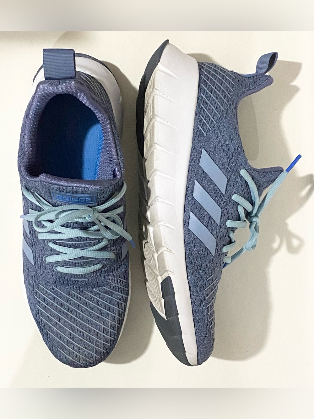 Adidas Asweego Women’s Running Shoes Sneakers Size 9.5